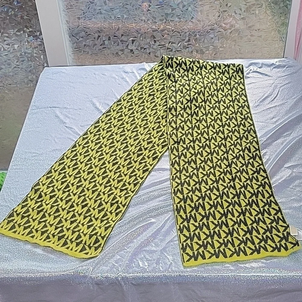 Michael Kors MK Monogram Grey & Lime/ Neon Green Knit Scarf